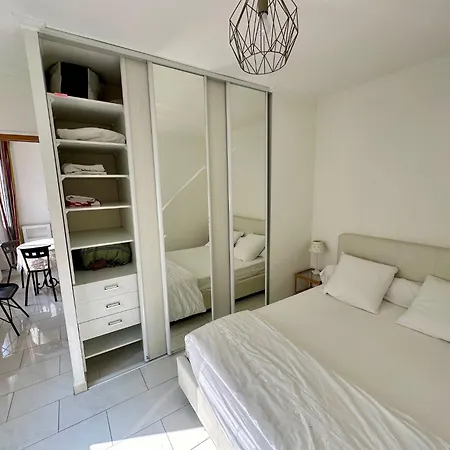 Ideal Pour Visiter Paris Saint-Mande Exterior photo