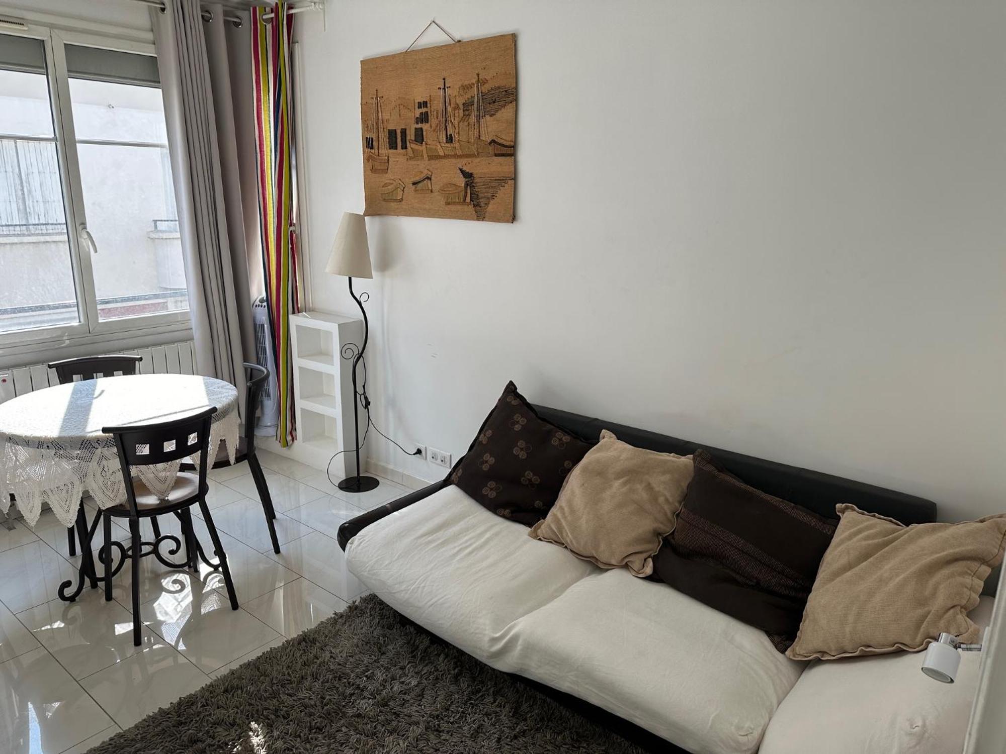 Ideal Pour Visiter Paris *